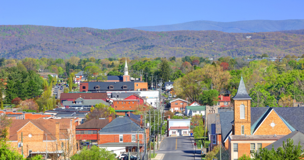 Lilly_Valley_Inn_Pearisburg_Hotel_Virginia_Tech - Lilly Valley Inn Image of Blacksburg Virginia